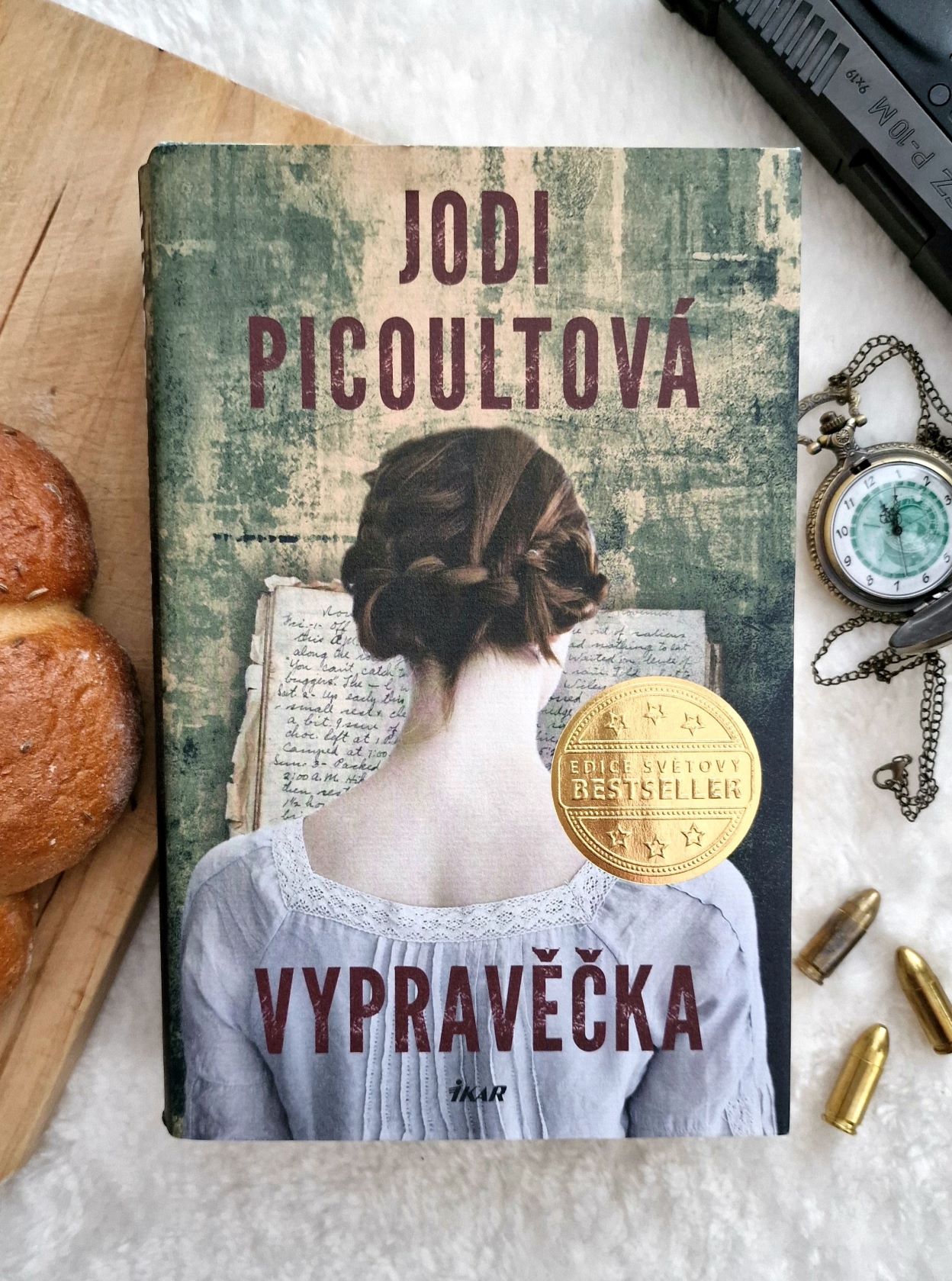 Kniha-Vypravecka-Jodi-Picoult-Cas-na-knihu